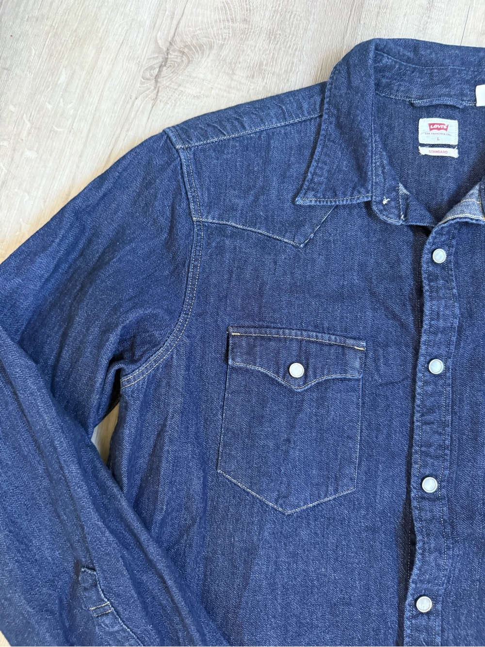 Levi's Barstow Western Denim Shirt Dark Blue Men's Large Pearl-Snap Button-Up - Picture 6 of 12